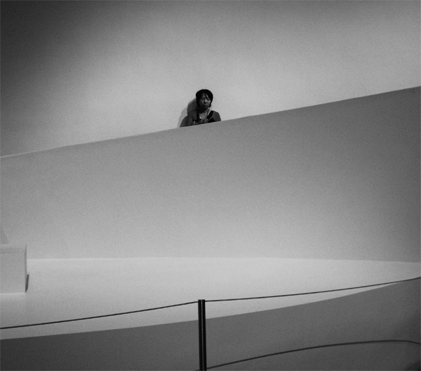 © Julie Chetaille | new york fall 2012 | Pause at the Guggenheim