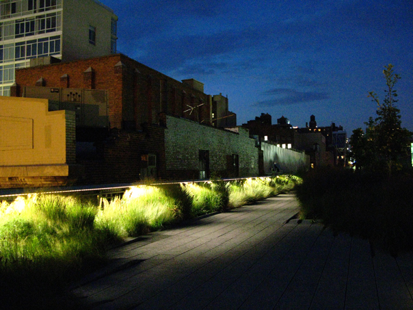 © Julie Chetaille | new york summer 2010 | High Line