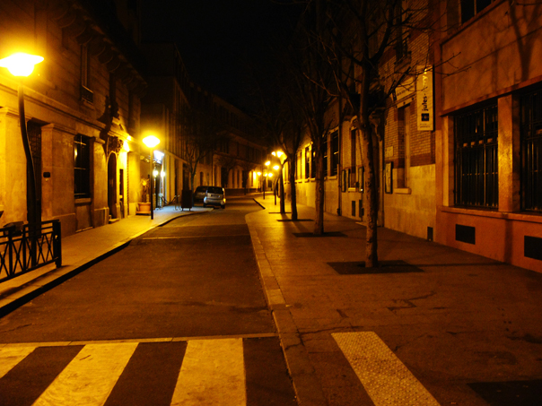 © Julie Chetaille | paris 2013 | Clichy... la nuit...