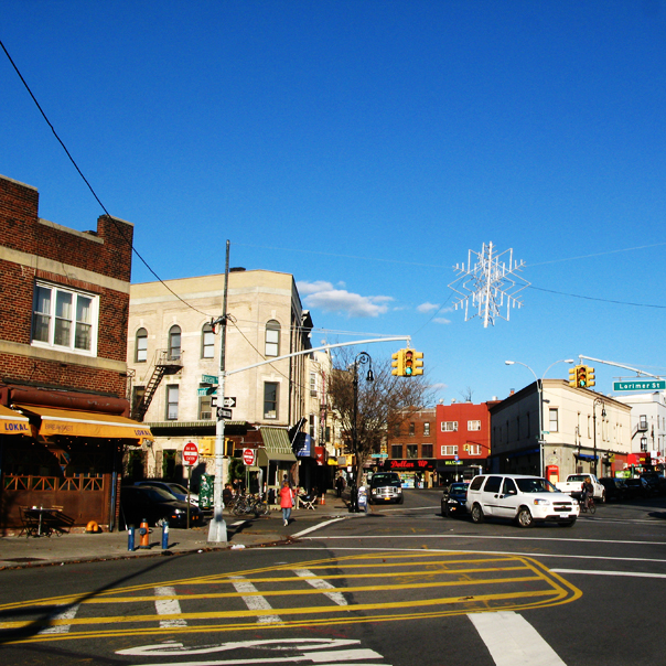 © Julie Chetaille | new york fall 2012 | Blue Sky in Greenpoint